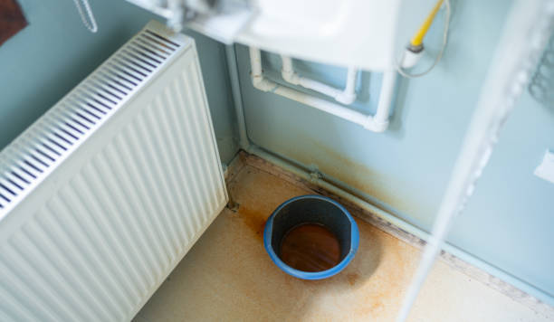Best Water damage restoration services  in Baywood, NY